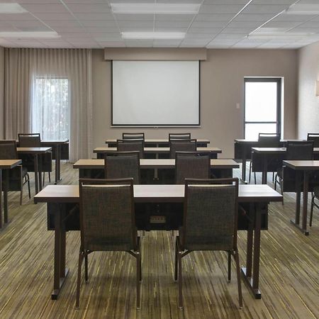 Courtyard By Marriott Boston Norwood/Canton Exterior foto