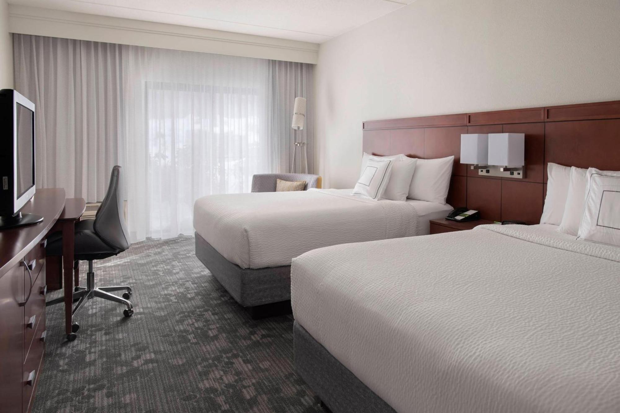 Courtyard By Marriott Boston Norwood/Canton Exterior foto